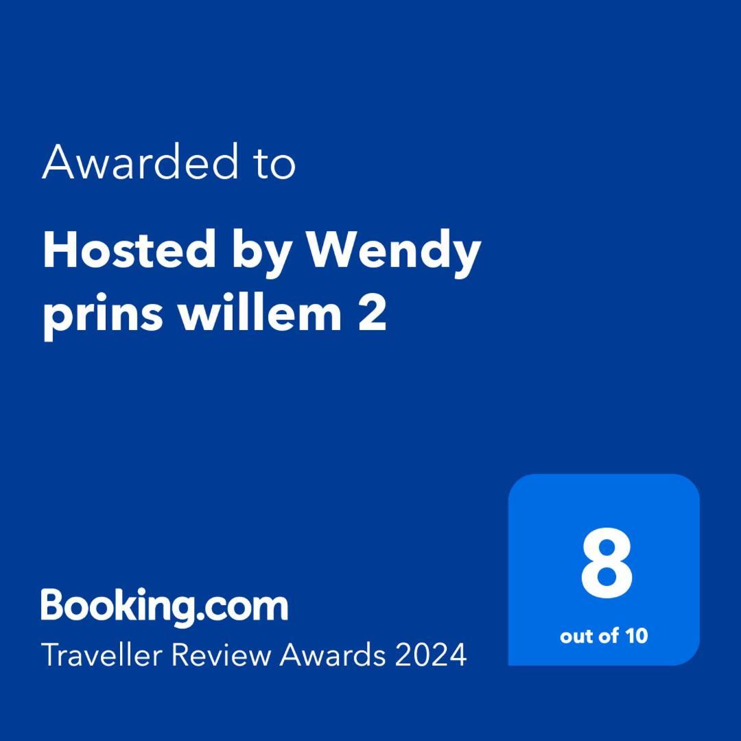 Hosted By Wendy Willem 2 Apartment *